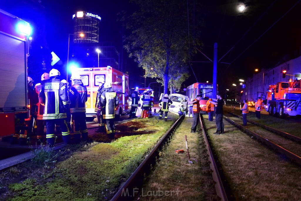 VU PKW Strab Koeln Niehl Amsterdamerstr Friedrich Karlstr P011.JPG - Miklos Laubert